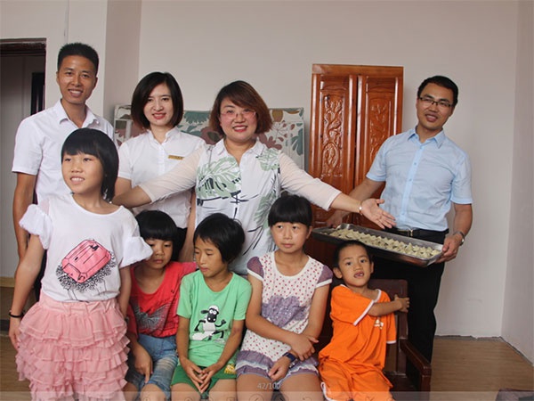 乐动(中国)集团“让爱心传递文明，让奉献精彩城市”公益活动圆满结束 